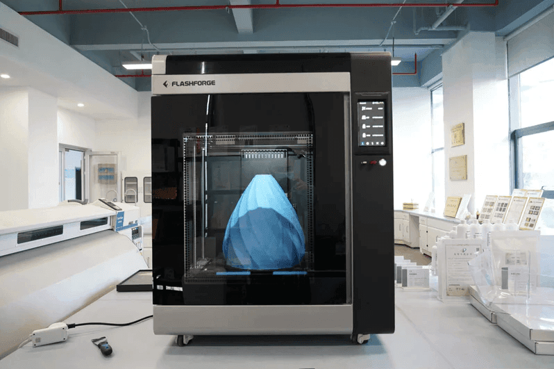 Flashforge Creator 4A 3D Printer Machine in action