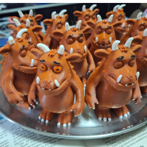 Custom 3D-Printed Character Figurines – Birthday Production Run