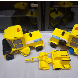 Custom Vehicle Display Models – Superior Broom