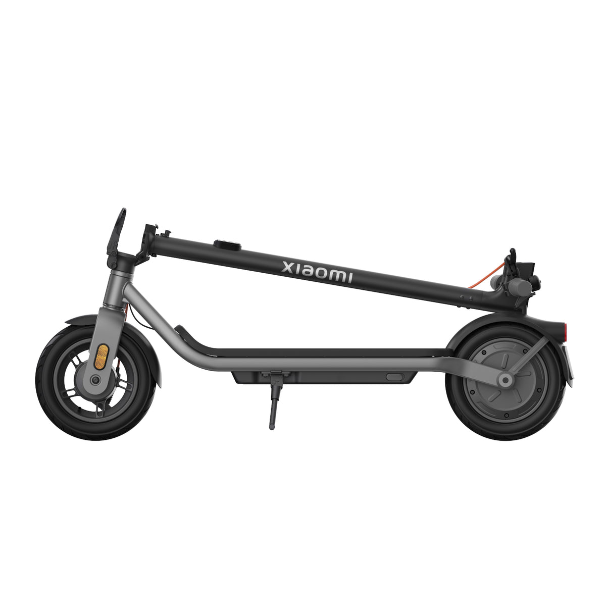Xiaomi Electric Scooter 6 Essential LED display showing speed, battery status and selected riding mode